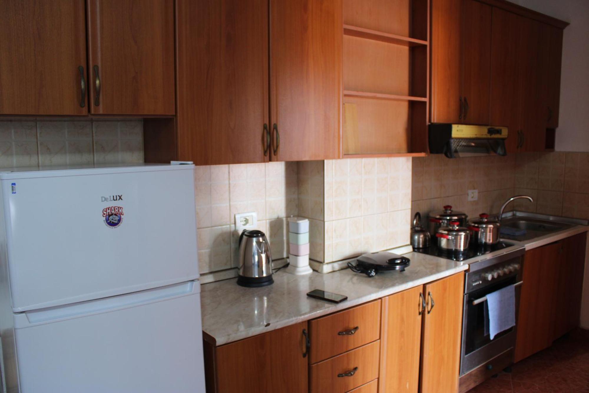 Crew Hostel Tirana Kültér fotó